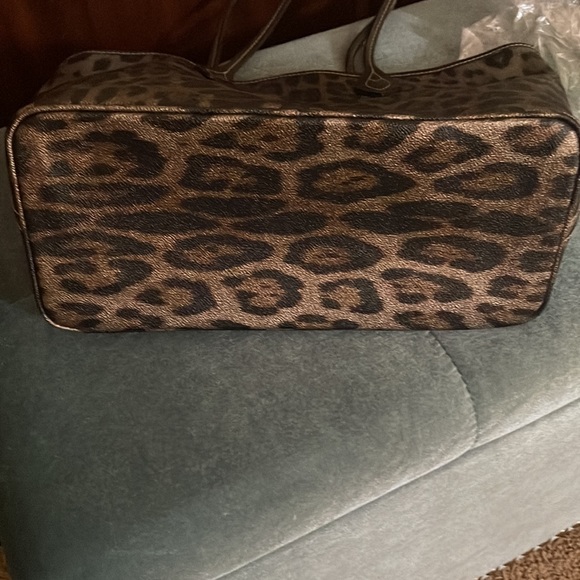 Roberto Cavalli leopard tote - Picture 7 of 7